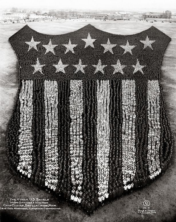 TheHumanUSShield_entiere