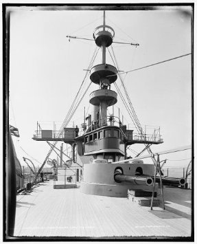 photo-uss-new-york-forward-turret-bridge-american-cruisers-detroit-publishing-1893_7147021
